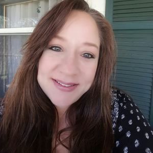 Meet your Posher, Candy r.